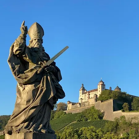 Dachtraum Waldner * Wurzburg
